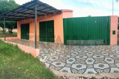 4-Bedroom House for Sale in Ypané