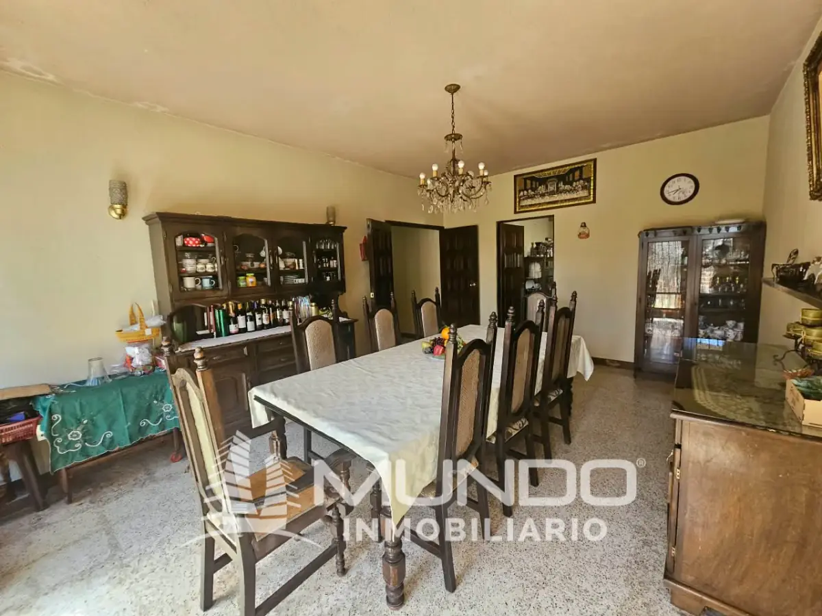 Casa de 4 dormitorios, 358.6m², en Venta en Zona 11, Ciudad de Guatemala - Image 5