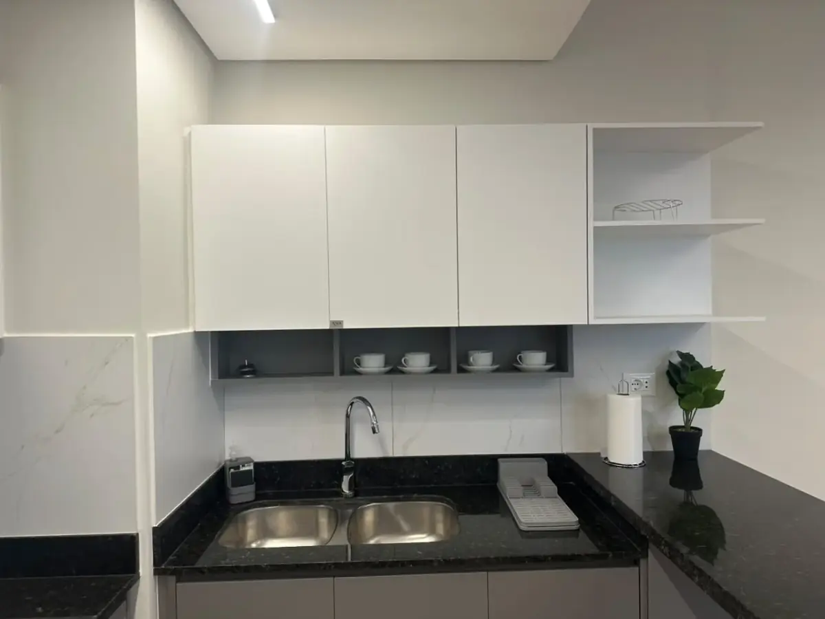 Apartamento de 2 quartos no Edifício Petra Tower, 90m², para Aluguel em Las Lomas, Assunção - Image 9
