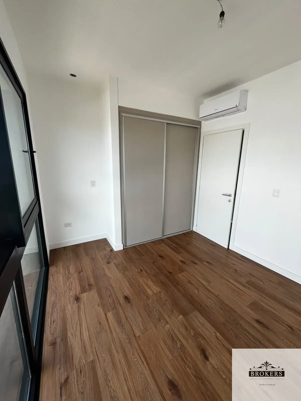 Apartamento de 3 quartos à venda em Las Lomas (Carmelitas), Assunção - Image 11