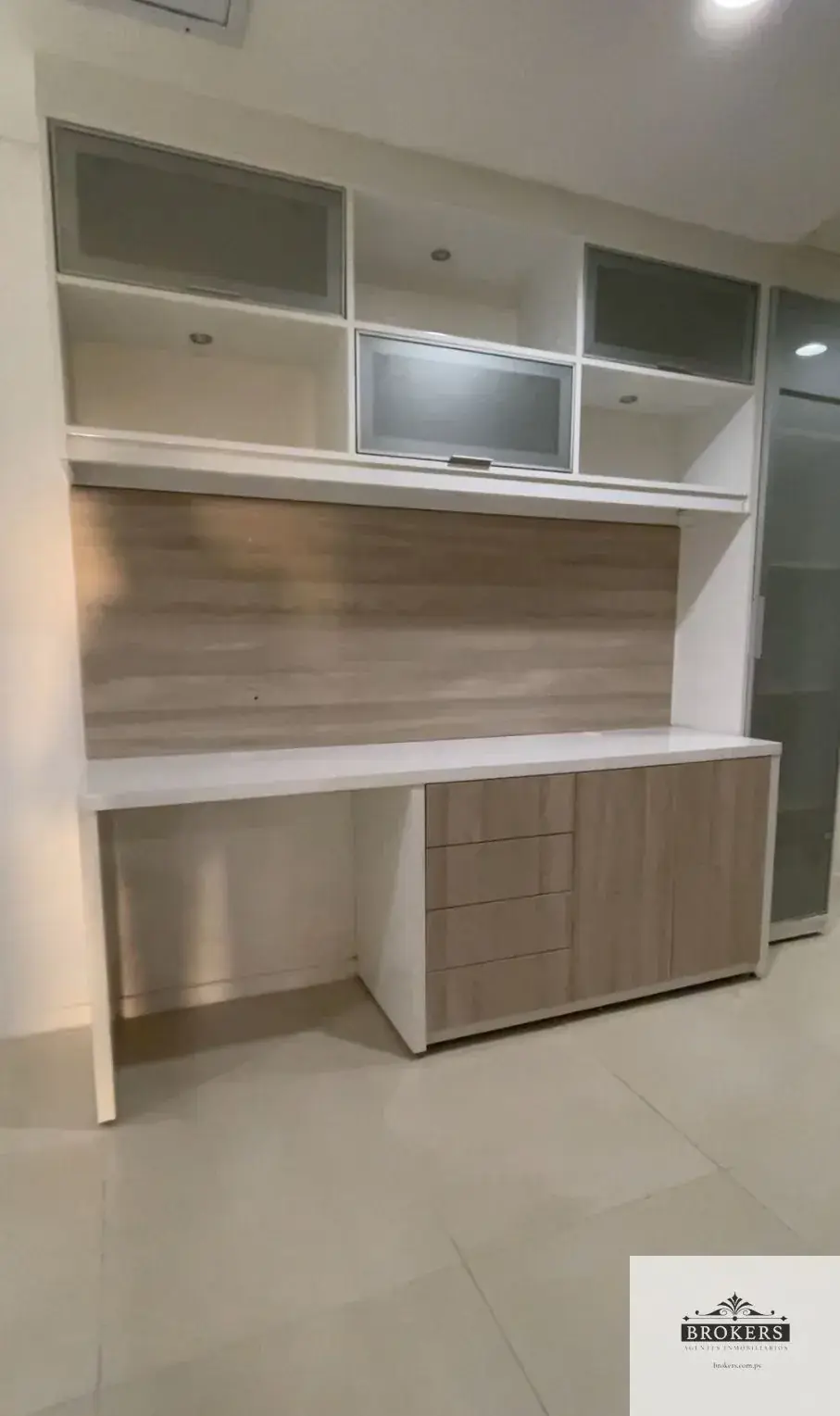 4-Bedroom Apartment for Sale in Ycuá Satí, Asunción - Image 7