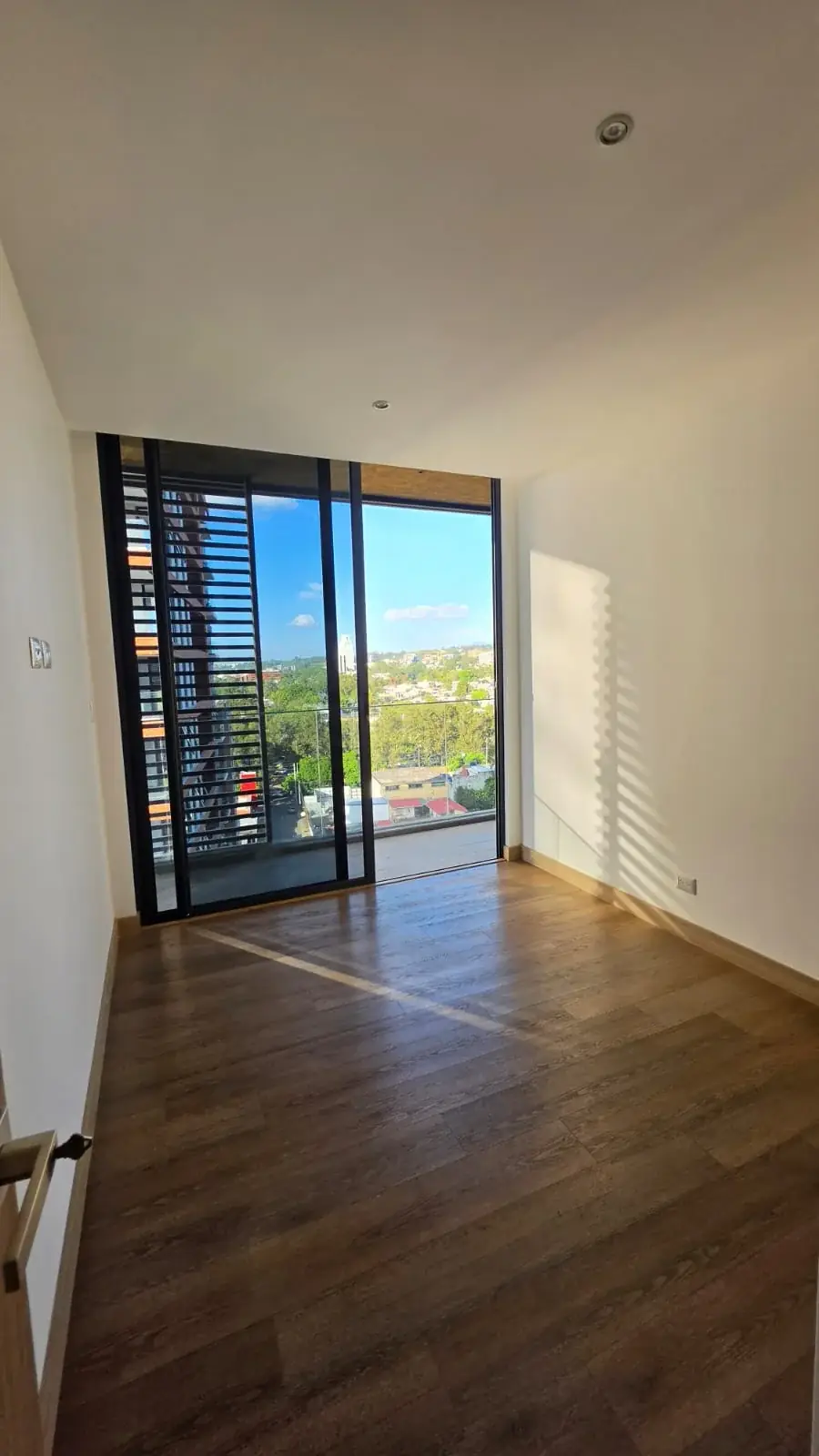 Apartamento de 3 quartos, 137.9m², para Aluguel na Zona 15, Cidade da Guatemala - Image 19
