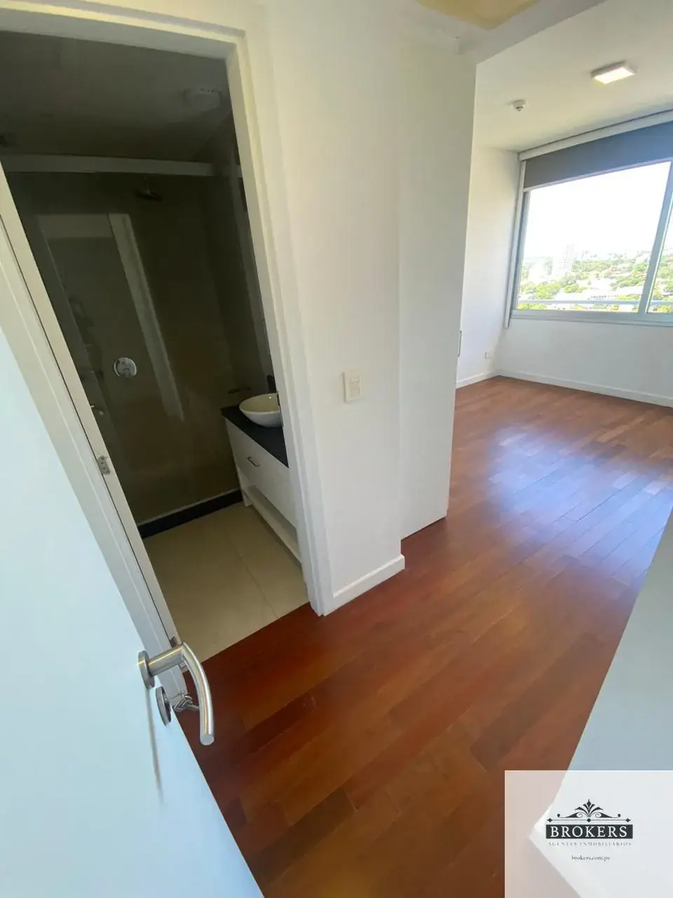 2-Bedroom Apartment for Rent in Ycuá Satí, Asunción - Image 6