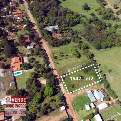Terreno de 1,542m² en Venta en Limpio