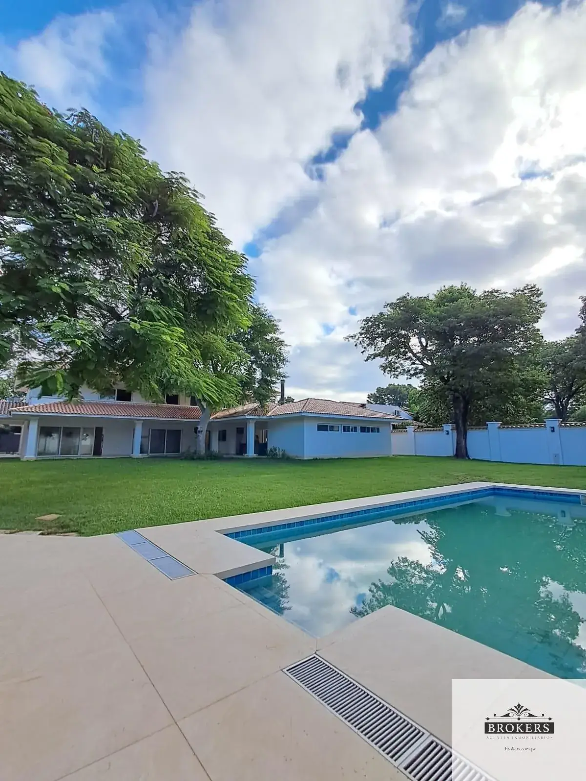 Casa de 4 dormitorios en Alquiler en Mariscal Estigarribia, Asunción - Image 10