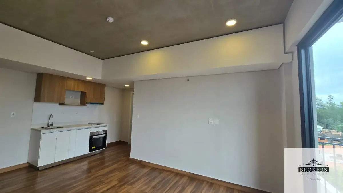 1-Bedroom Apartment for Rent in San Jorge, Asunción - Image 6