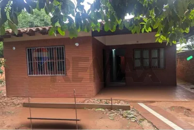 Casa de 2 dormitorios en Venta en Ypané
