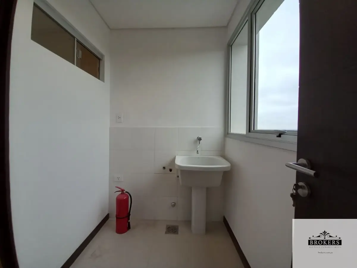 Apartamento de 3 quartos à venda em Mburucuyá, Assunção - Image 8