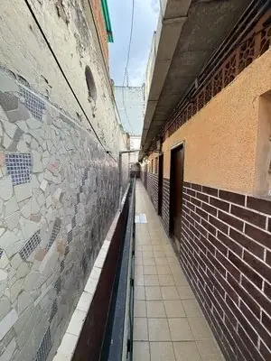 CASA COMERCIAL CENTRO DE CARACAS, SANTA TERESA. - Image 2