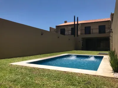 Casa de 3 dormitorios en Venta en Mbachió II, Lambaré