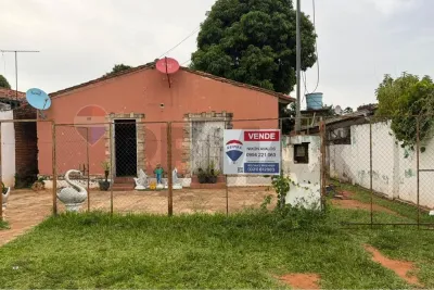 Casa de 3 dormitorios en Venta en Julián Augusto Saldívar