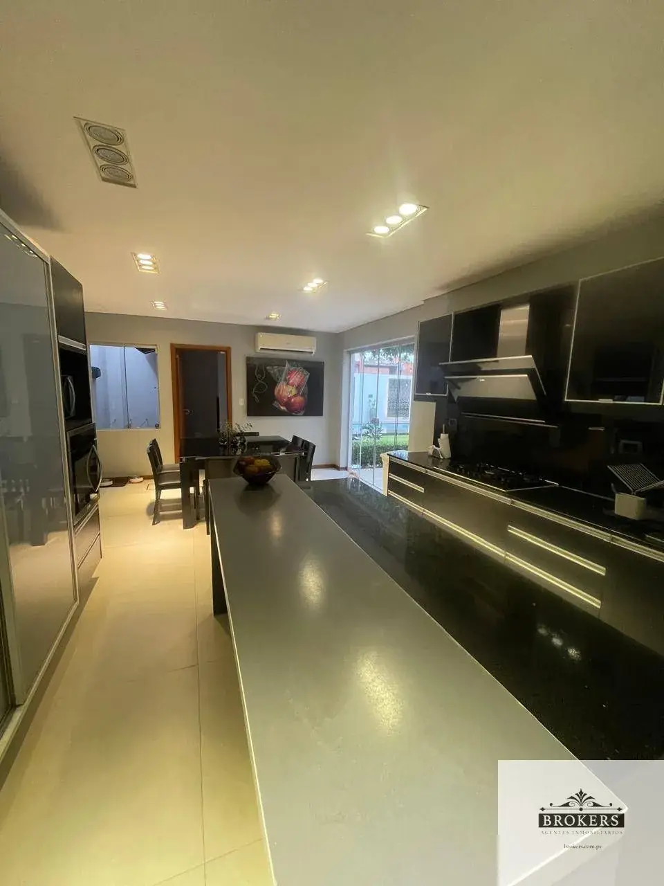 4-Bedroom House for Rent in Estanzuela, Fernando de la Mora - Image 8