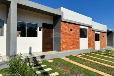 Casa de 3 dormitorios en Venta en Valle Pucú, Areguá