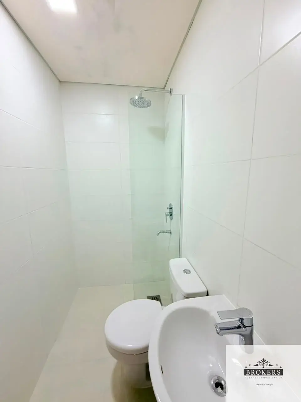 3-Bedroom Apartment for Sale in Mburucuyá, Asunción - Image 8