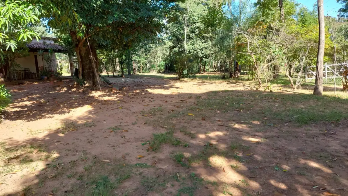 VENDO HERMOSO TERRENO EN LIMPIO: 1800 m2  Dimensiones: 60x30 m2