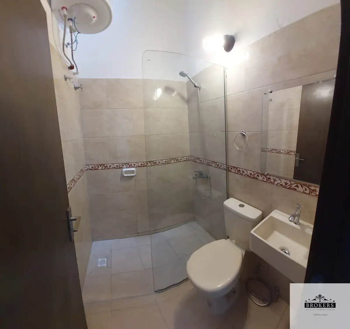 Departamento de 2 dormitorios en Alquiler en Ycuá Satí, Asunción - Image 8