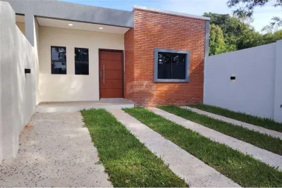 Casa de 3 quartos à Venda em Rincón, Ñemby