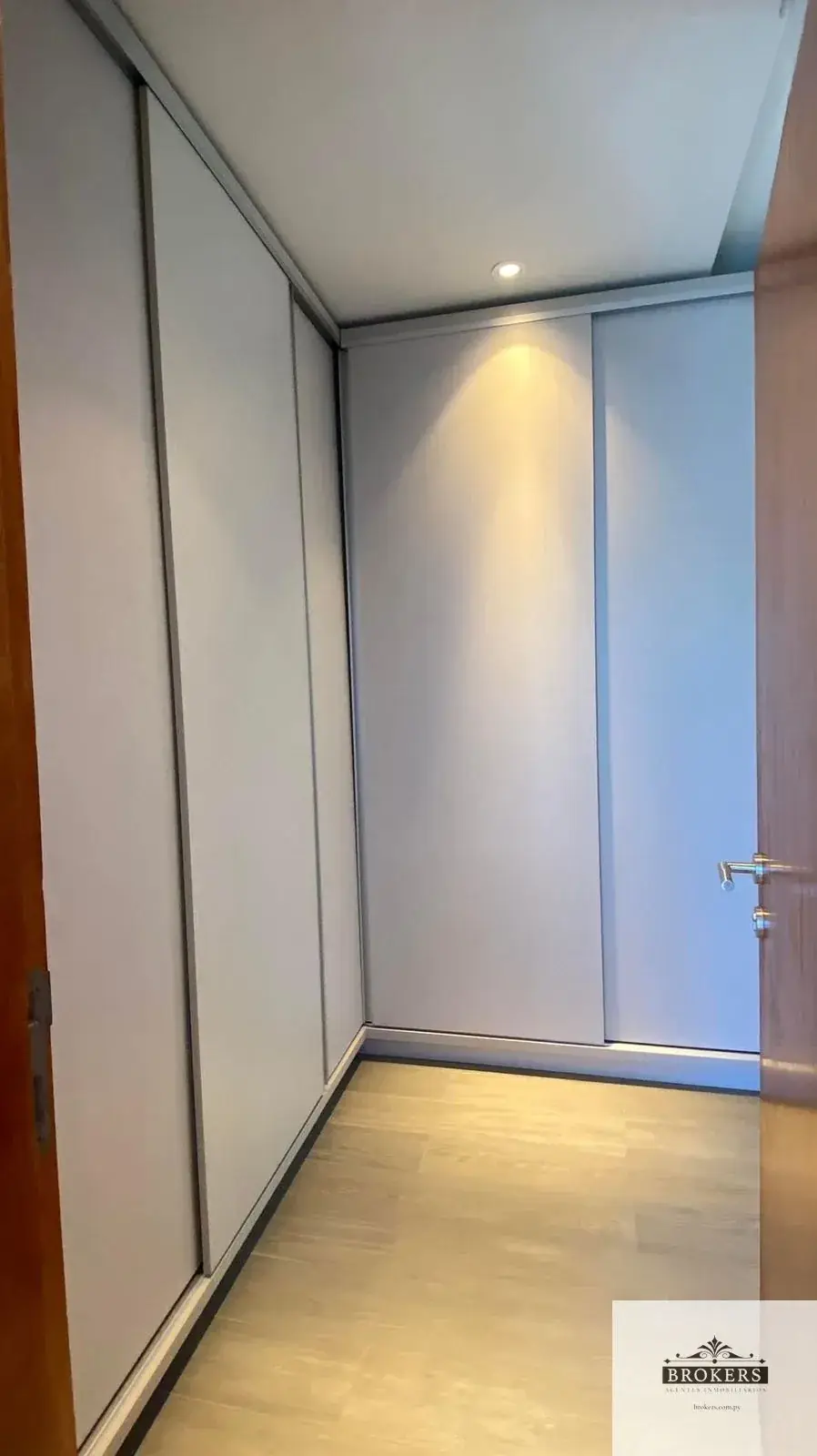 3-Bedroom House for Sale in Cristóbal Colón, San Bernardino - Image 18