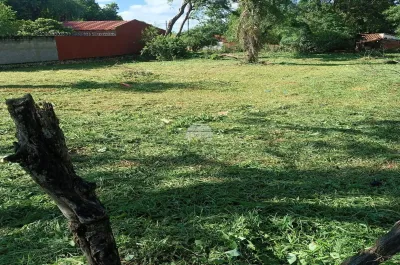 911m² Lot for Sale in Luque