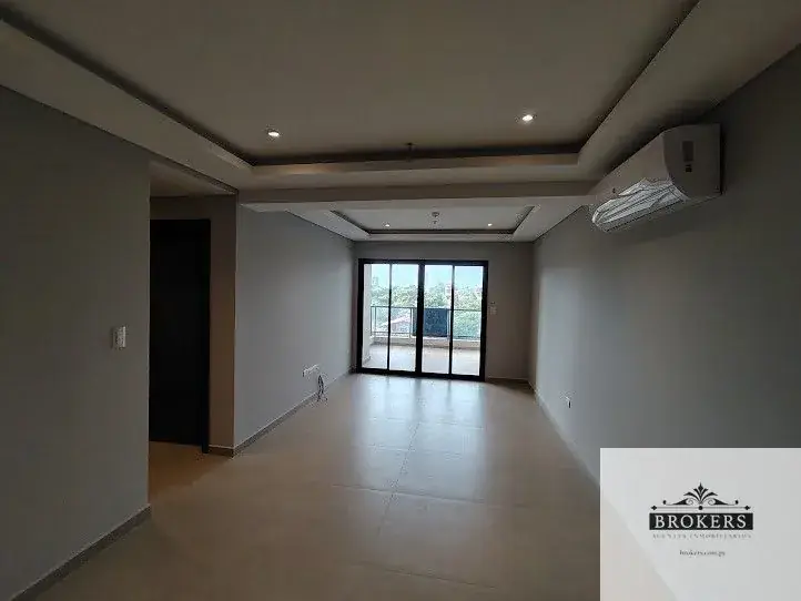 2-Bedroom Apartment for Sale in Carmelitas, Asunción - Image 13