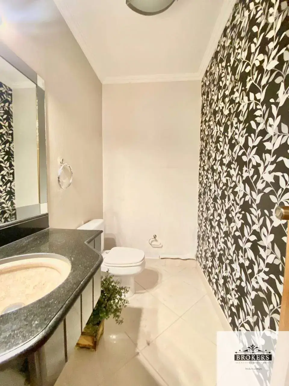 Casa de 4 quartos para Aluguel em Parques del Yatch, Lambaré - Image 18