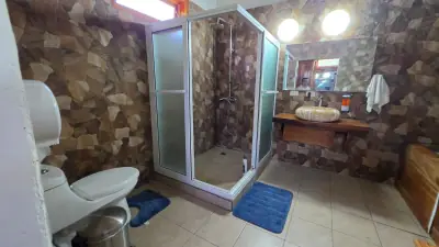 Casa de 4 dormitorios, 1084m², en Venta en El Garitón