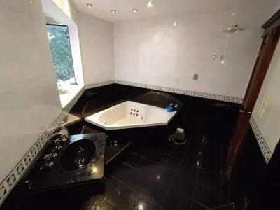 Casa de 4 dormitorios en Venta en Santísima Trinidad, Asunción