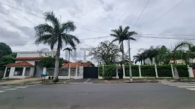 5-Bedroom House for Sale in San Vicente, Asunción