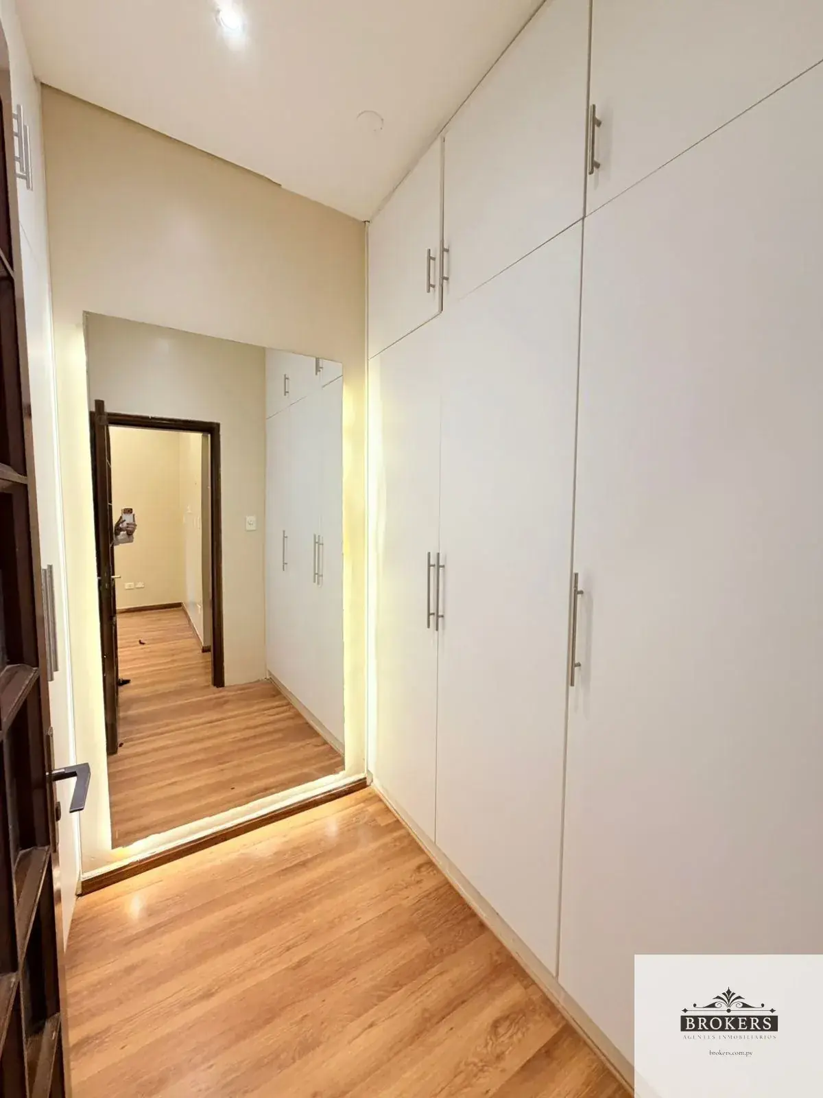 Casa de 4 dormitorios en Venta en Laguna Grande, Fernando de la Mora - Image 16
