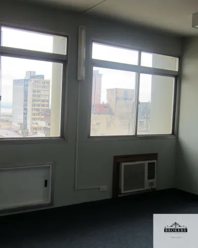 Espaço Comercial de 47m² para Aluguel em Catedral, Assunção