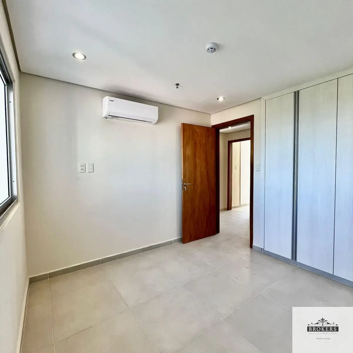 3-Bedroom Apartment for Sale in Jara, Asunción - Image 19