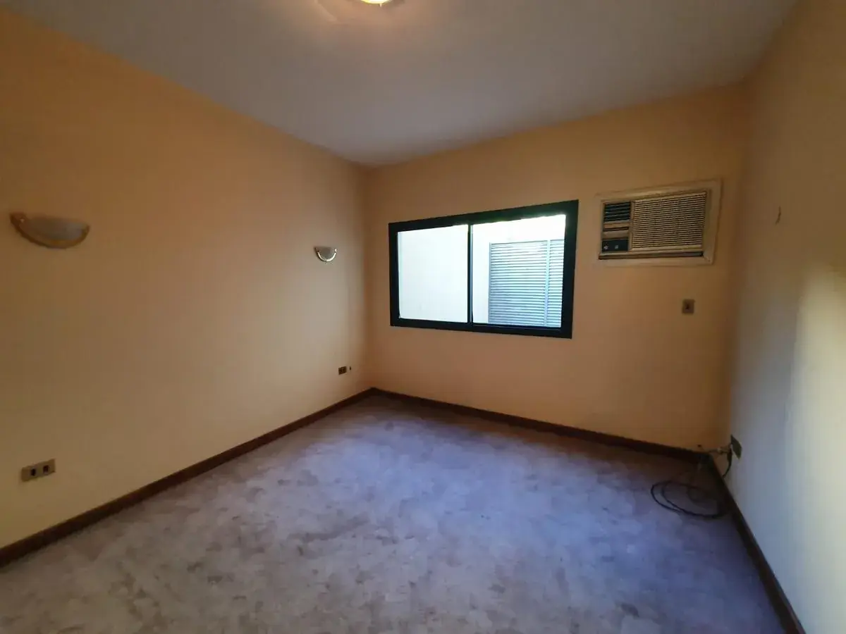 2-Bedroom Apartment for Sale in Carmelitas, Asunción - Image 12