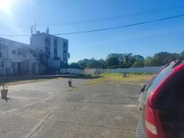 Espaço Comercial de 500m² para Aluguel em Cañada del Ybyray, Assunção - Image 3