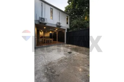 Casa de 4 quartos para Aluguel em San Bernardino