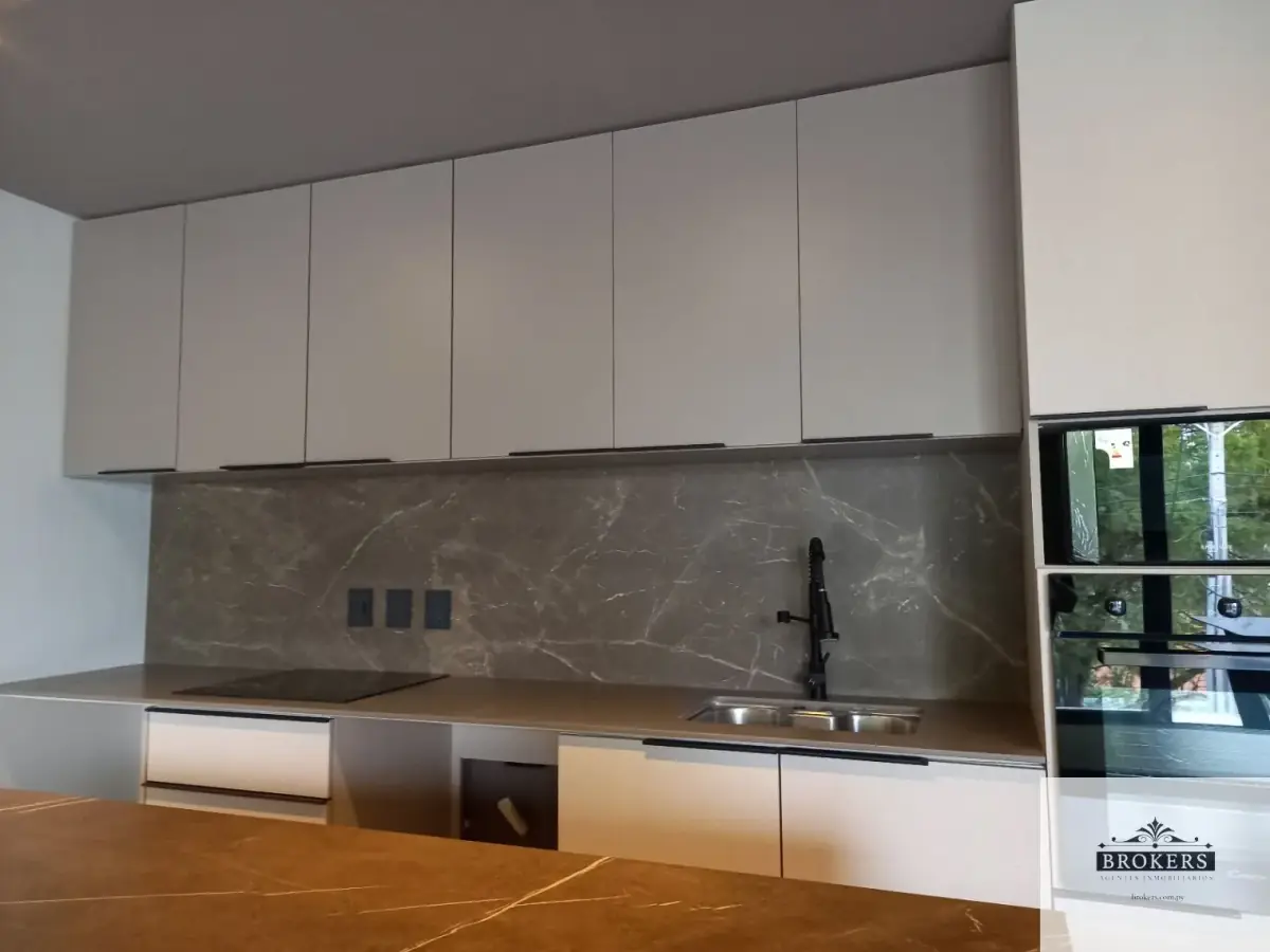 2-Bedroom Apartment for Sale in Herrera, Asunción - Image 9
