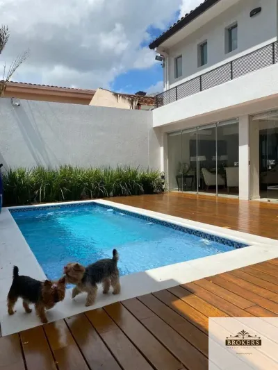 Casa de 3 dormitorios en Alquiler en Mariscal López, Lambaré