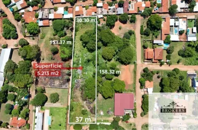 Terreno de 5.215m² à Venda em Fernando de la Mora