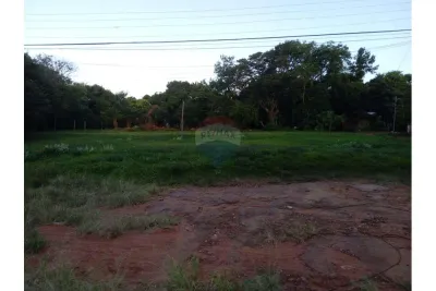 1,061m² Land for Sale in Daniel Escurra Neighborhood, Caacupé