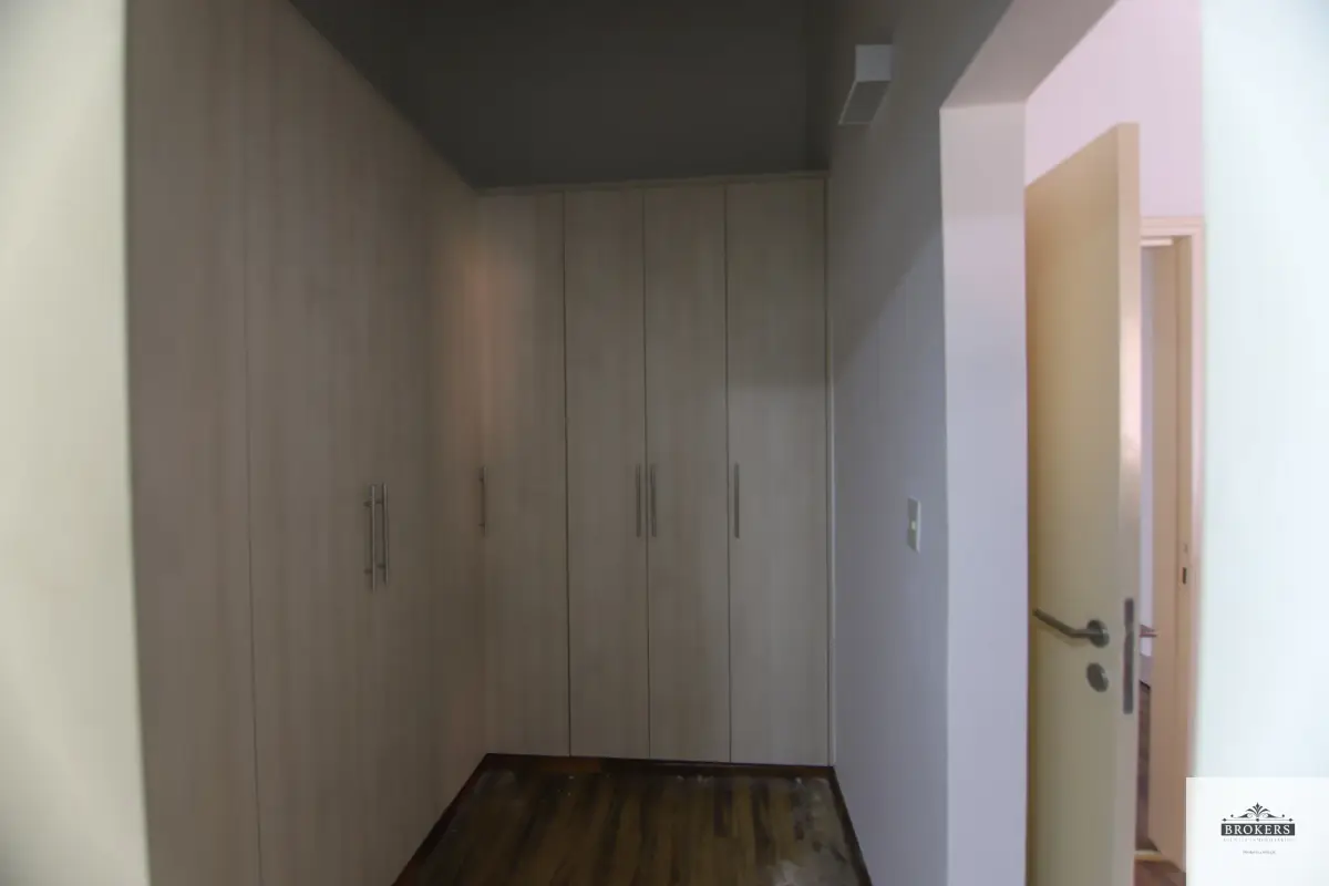 Casa de 3 dormitorios en Alquiler en Recoleta, Asunción - Image 17