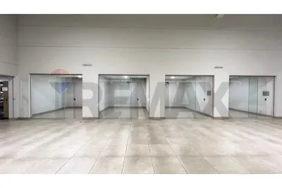 Local Comercial de 15.48m² en Alquiler en Casco Histórico San Lorenzo, San Lorenzo
