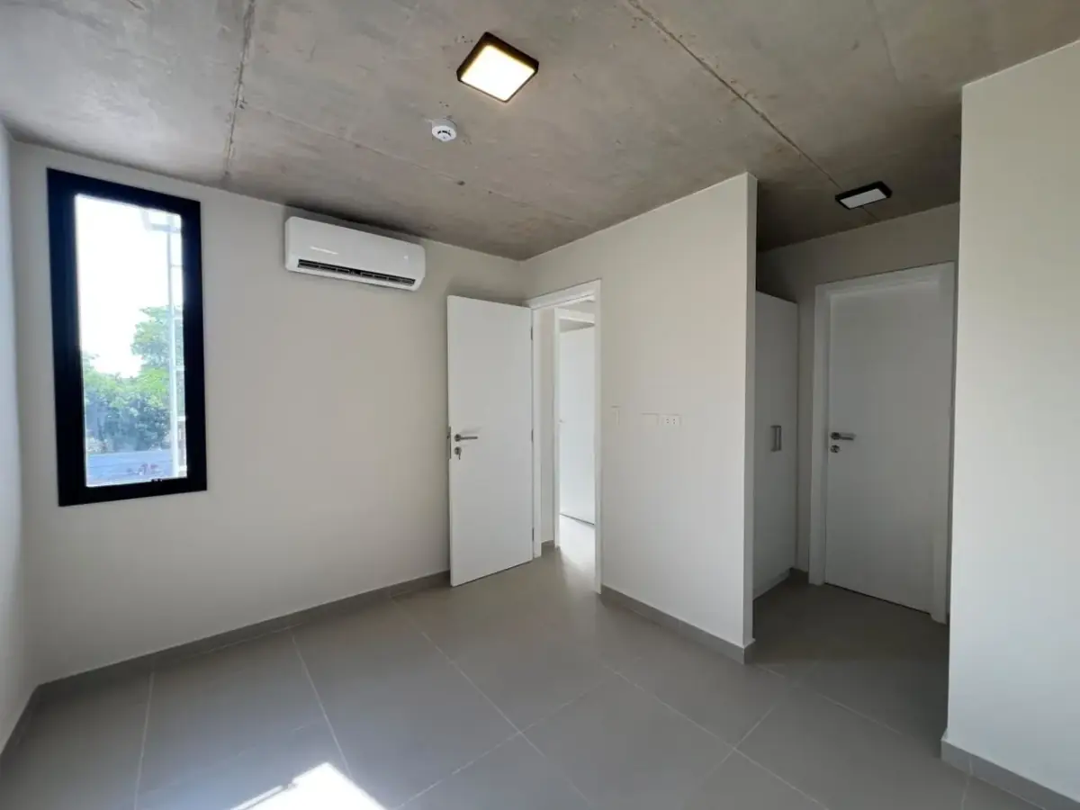 Apartamento de 2 Quartos para Aluguel em San Lorenzo - Image 6
