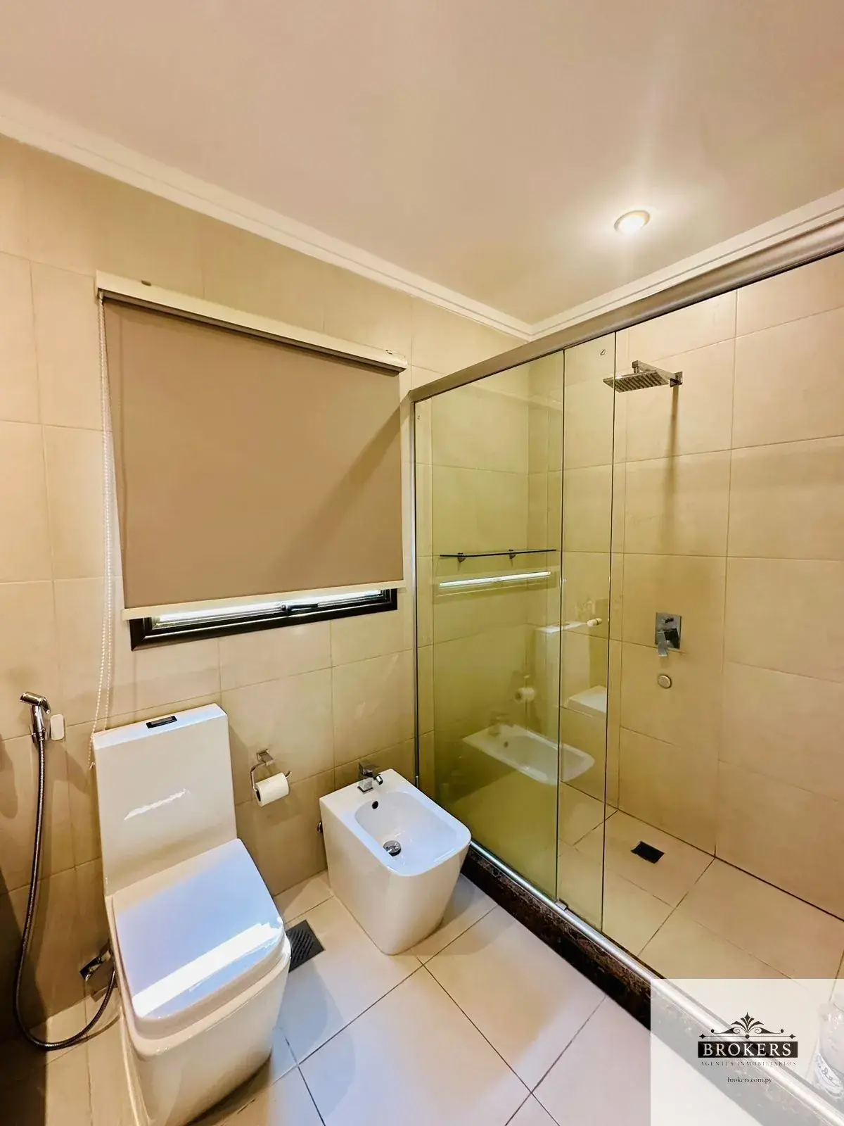 Apartamento de 2 quartos à venda em Carmelitas, Assunção - Image 4