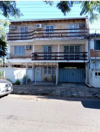2-Bedroom Apartment for Sale in Kennedy, Lambaré