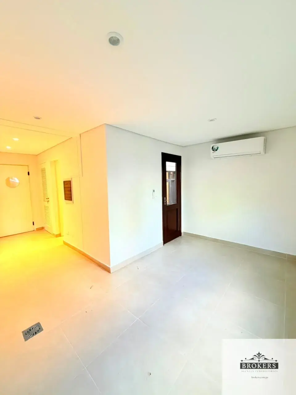 3-Bedroom House for Rent in San Jorge, Asunción - Image 11
