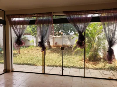 Casa de 4 dormitorios en Venta en Domingo Savio, Fernando de la Mora
