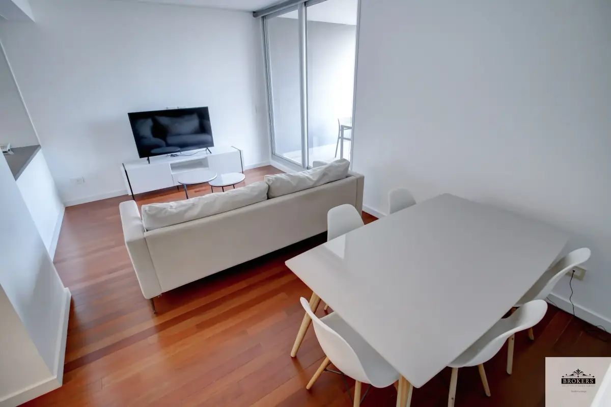 Departamento de 2 dormitorios en Alquiler en Ycuá Satí, Asunción - Image 11
