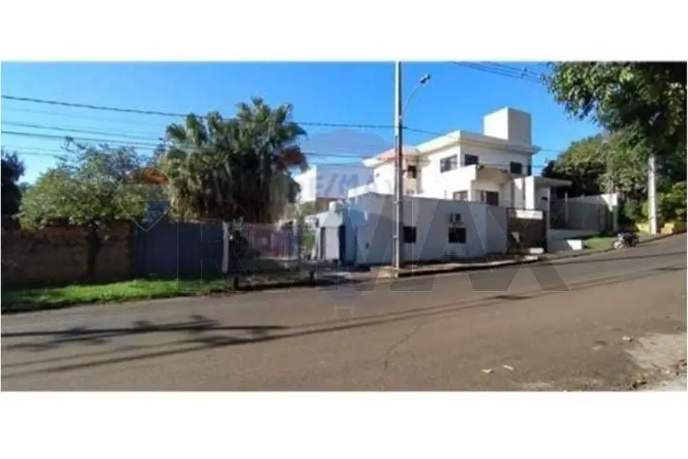 4-Bedroom House for Sale in Che la Reina, Ciudad del Este - Image 5