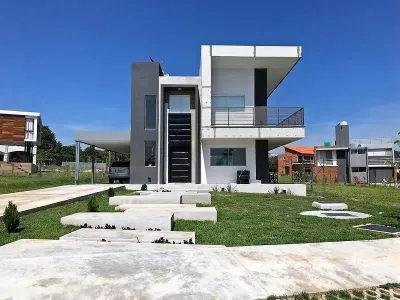 Casa de 3 dormitorios en Venta en San Bernardino