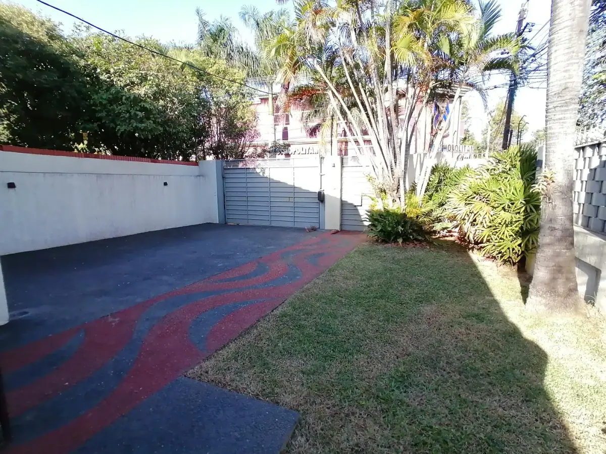 2-Bedroom House for Sale in Obrero, Lambaré - Image 4
