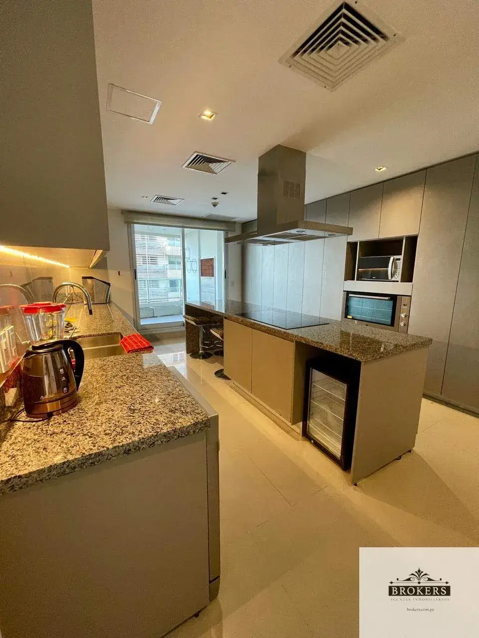Apartamento de 4 quartos à Venda em Mburucuyá, Assunção - Image 11